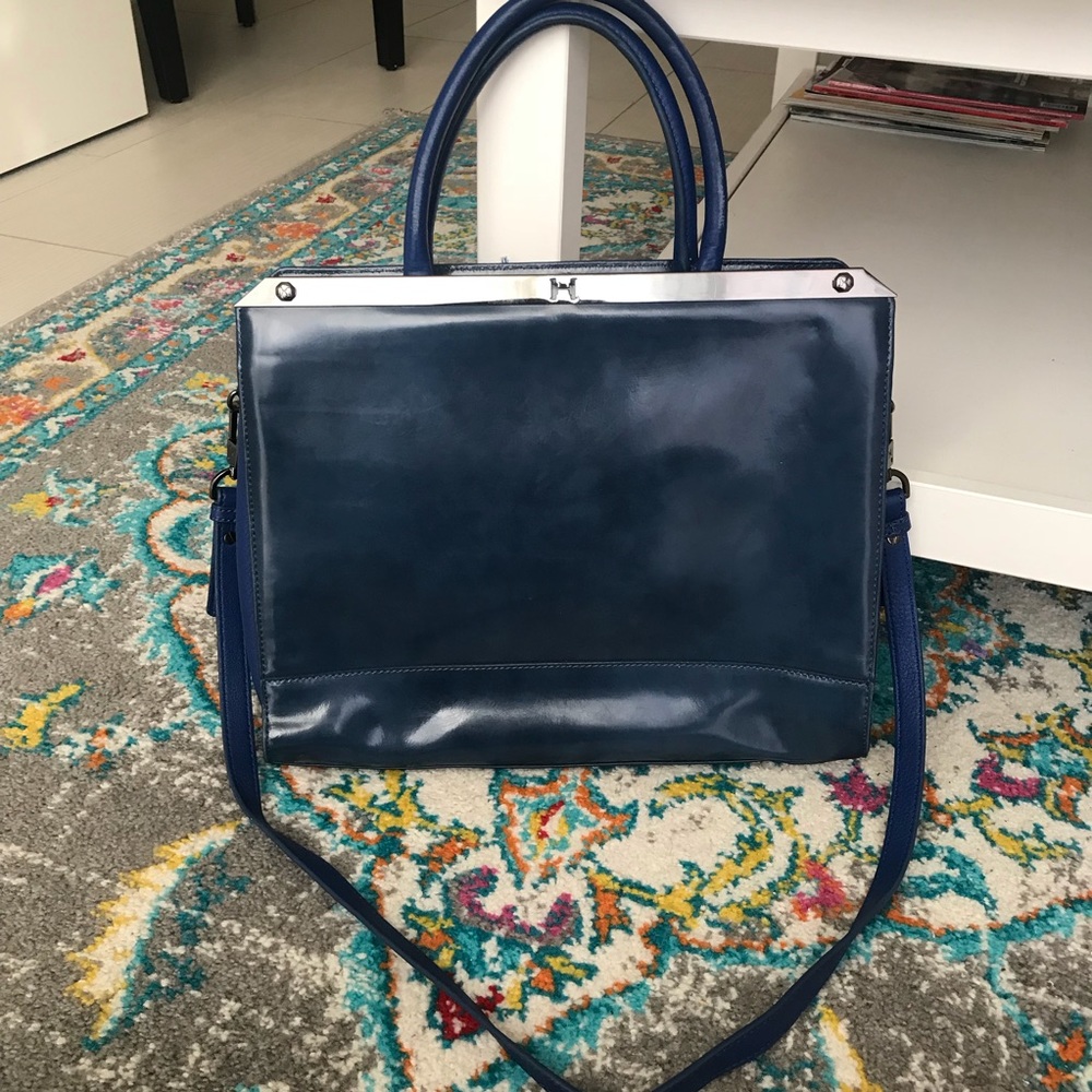 ▪️HALSTON HERITAGE▪️Large Framed Satchel